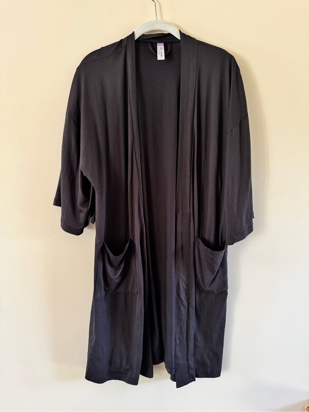 Everyday Women's Black Open-Front Lounge Robe with Pockets